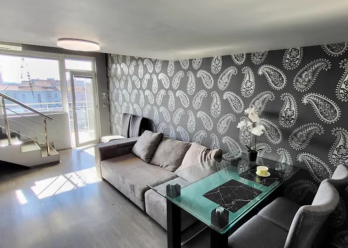 комфорт и стиль - с панорамой города Apartamento *